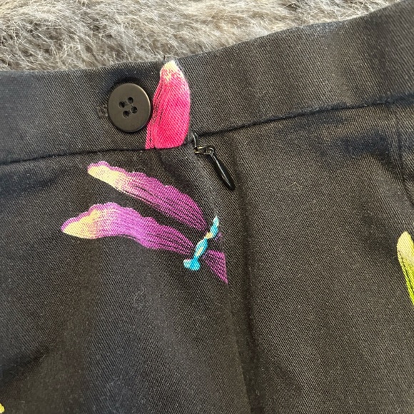 Briggs New York Capris - Picture 4 of 4